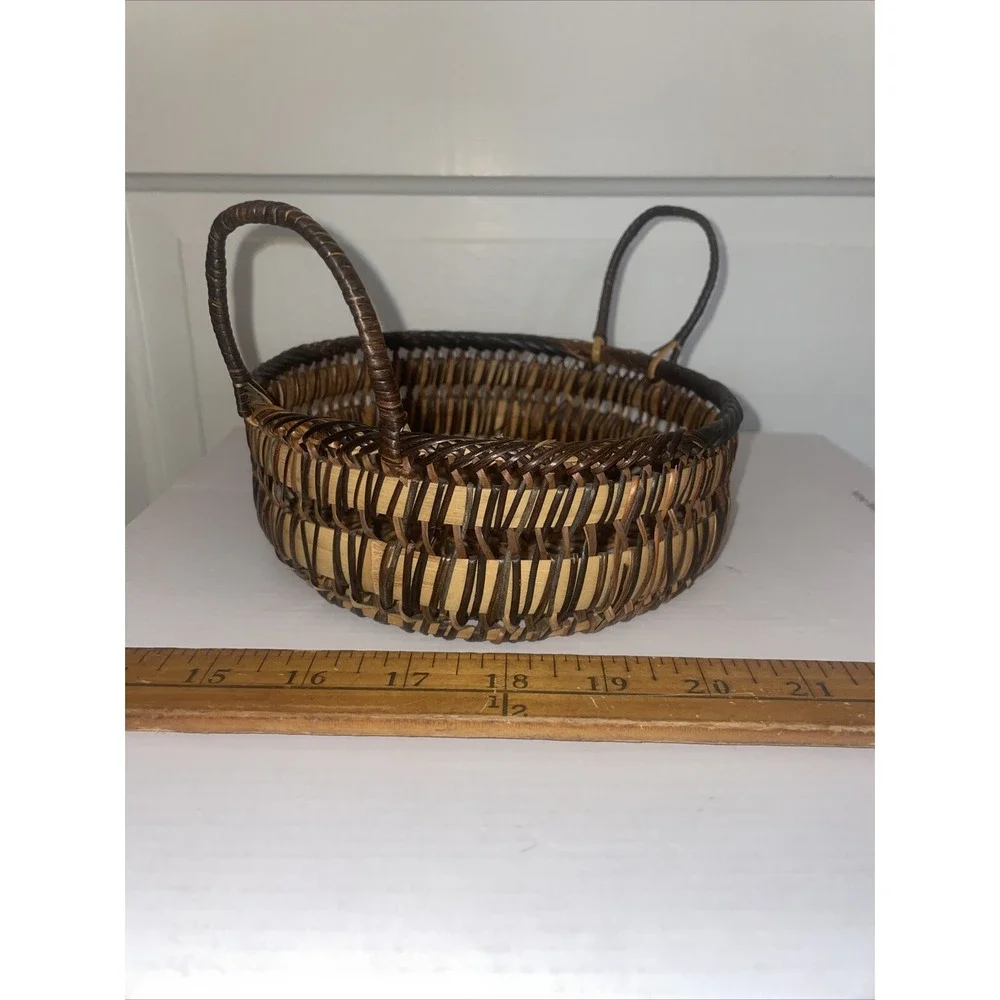 Lovely Wood Handled Woven‎ 7